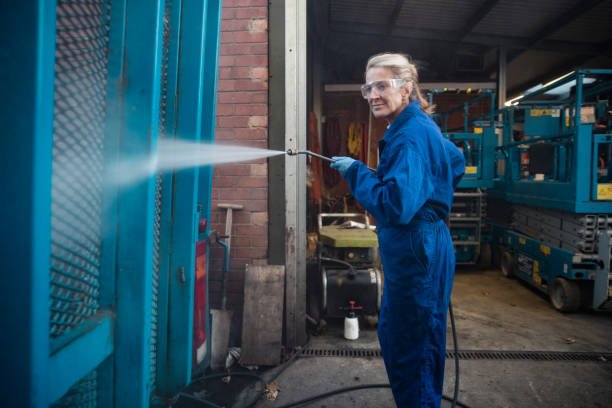 Professional Pressure Washing Services in Friend, NE